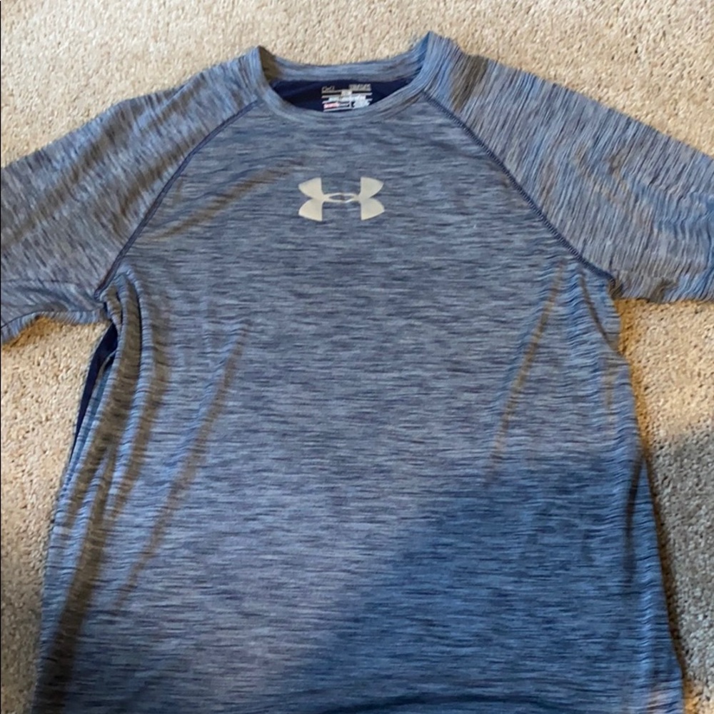 Men’s Under Armuor Fitted Navy Dry Fit T Shirt